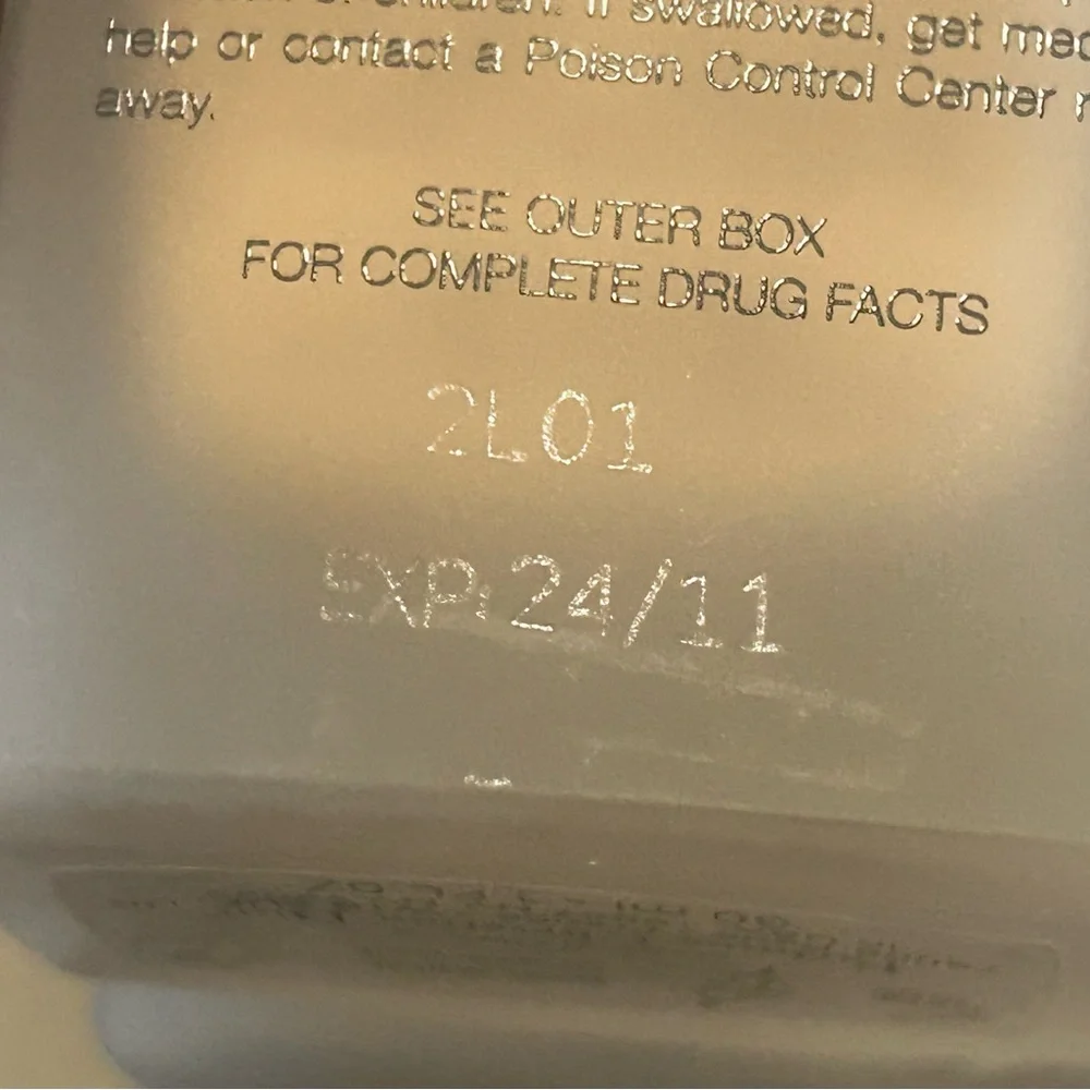 (2-piece) Dior Forever 1N Matte Foundation